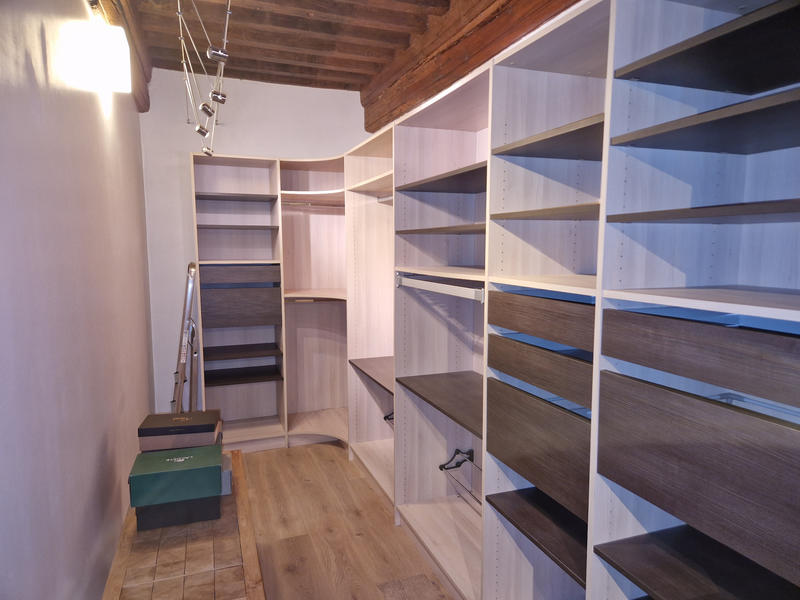 Maison - 340 m² - 12 pièces