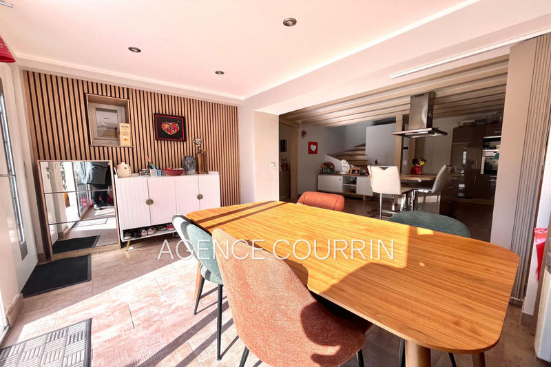 Maison - 114 m² - 4 pièces