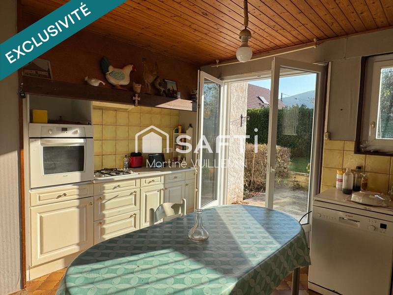 Maison - 180 m² - 7 pièces