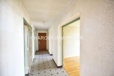 Appartement - 83 m² - 5 pièces