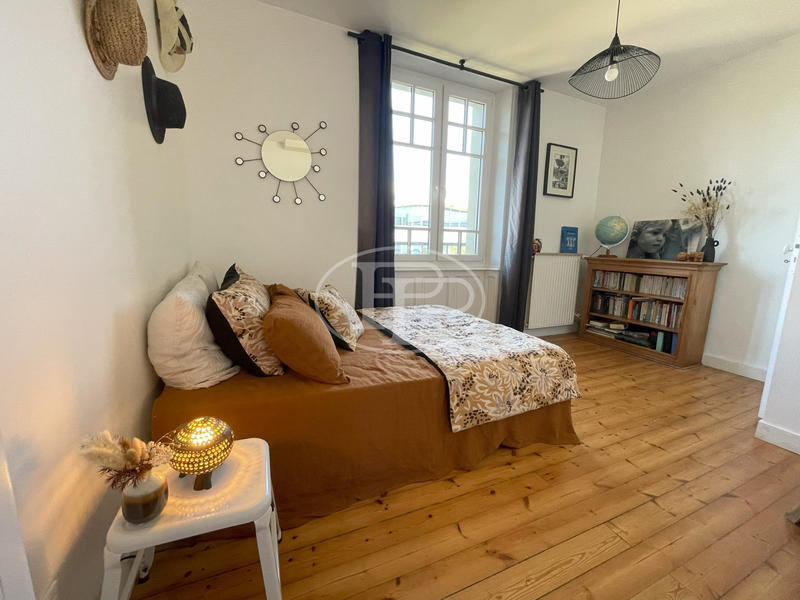 Maison - 110 m² - 4 pièces