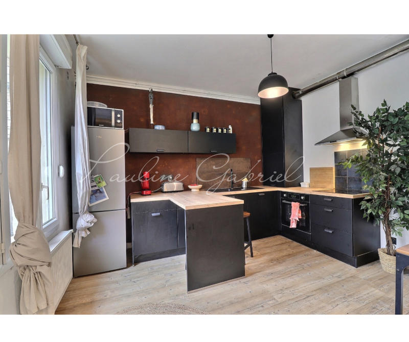 Maison - 70 m² - 5 pièces