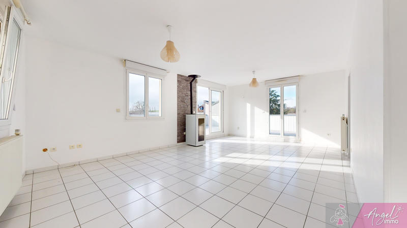 Appartement - 145 m² - 6 pièces