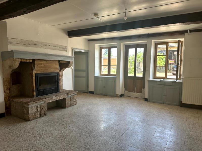 Maison de village - 80 m² - 3 pièces