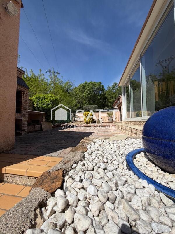 Maison - 135 m² - 5 pièces