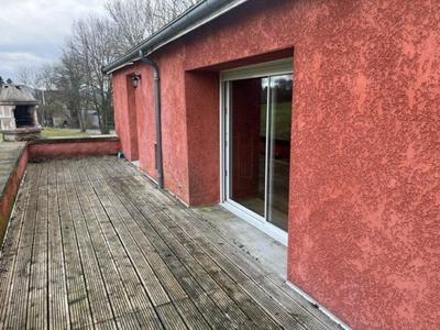 Maison - 97 m² - 5 pièces