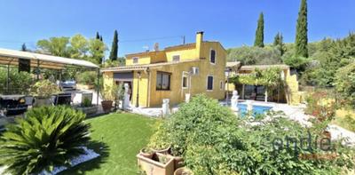 Maison - 165 m² - 6 pièces