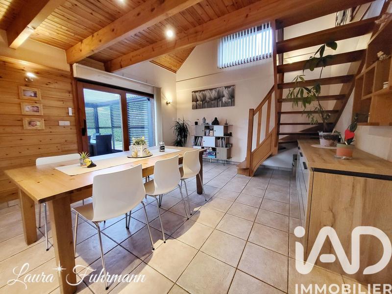 Maison - 131 m² - 6 pièces