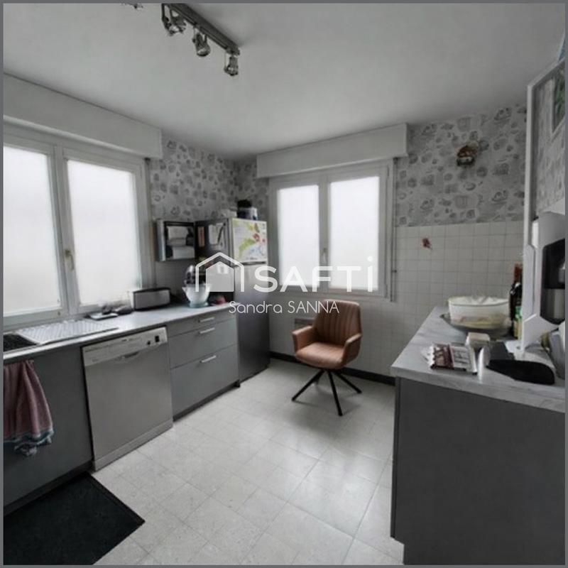 Maison - 90 m² - 6 pièces