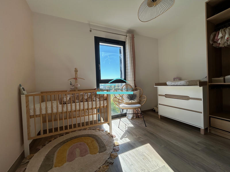 Maison - 102 m² - 4 pièces