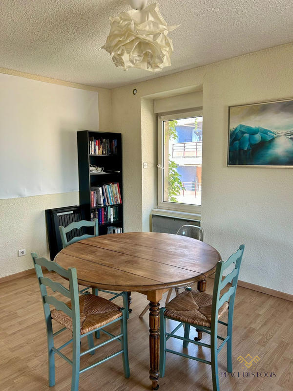 Appartement - 160 m² - 7 pièces