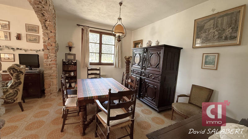 Maison - 163 m² - 5 pièces