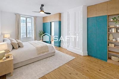 Appartement - 198 m² - 5 pièces