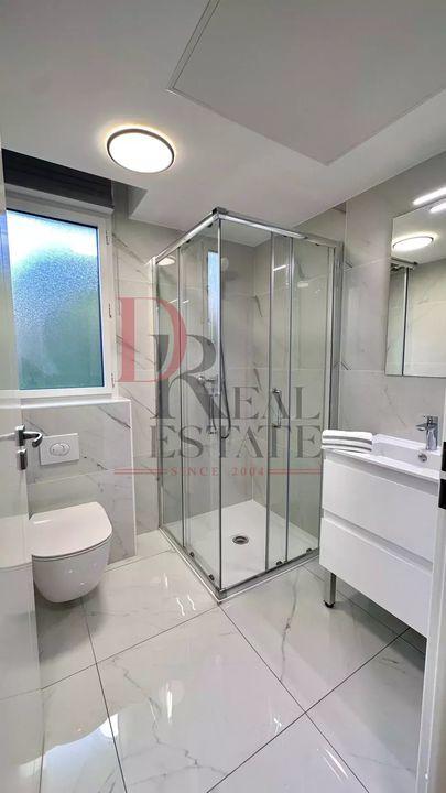 Duplex - 250 m² - 6 pièces