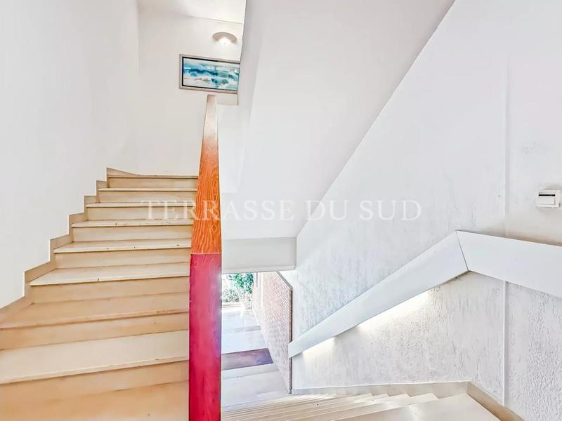 Appartement - 105 m² - 4 pièces