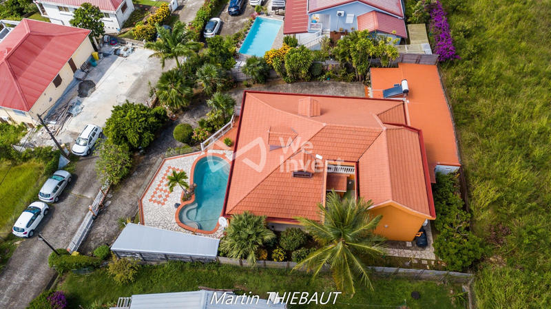 Maison - 165 m² - 6 pièces