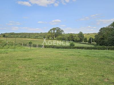 Terrain constructible - 681 m²