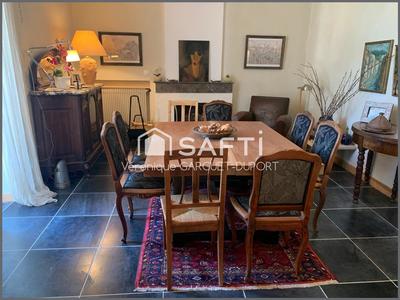 Maison de maîtres - 313 m² - 11 pièces