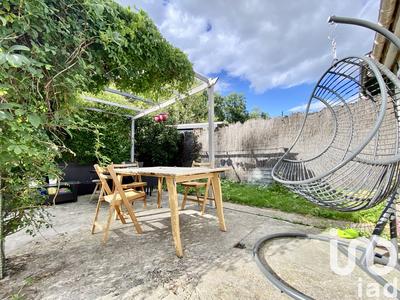 Maison - 91 m² - 4 pièces