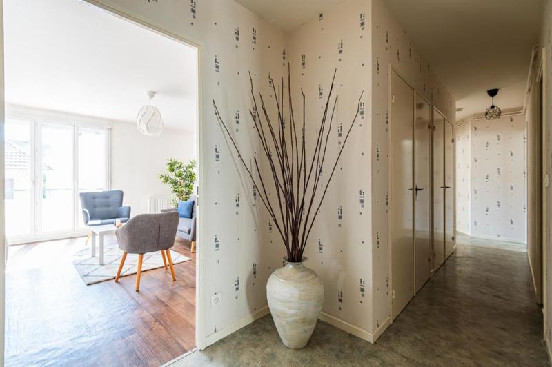 Appartement - 104 m² - 4 pièces