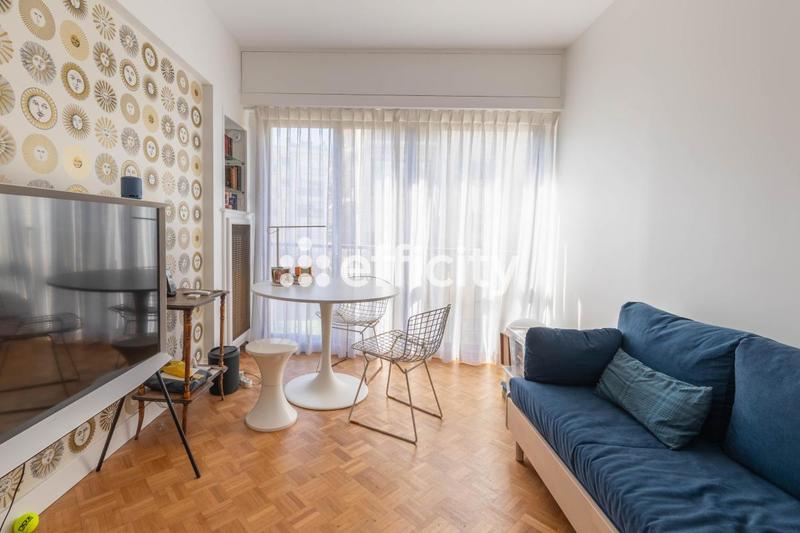 Appartement - 94 m² - 4 pièces