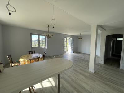 Maison - 117 m² - 4 pièces