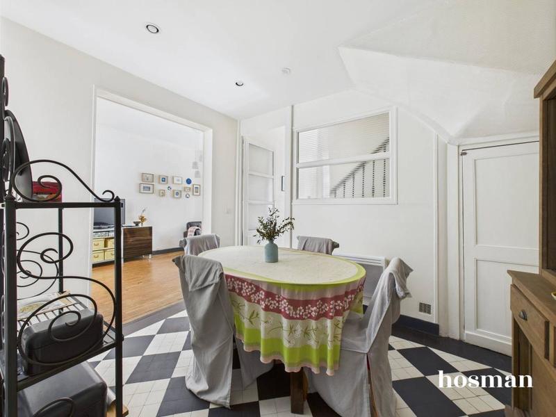 Maison - 98 m² - 6 pièces