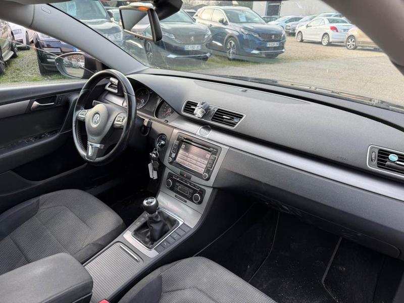 Volkswagen Passat 1.6 Tdi 105 Cr Fap Bluemotion Technology Confortline