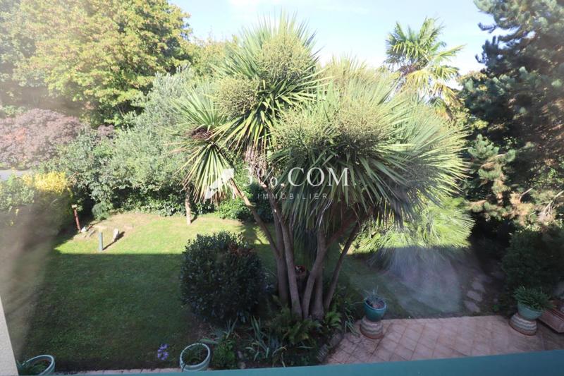 Maison - 174 m² - 6 pièces