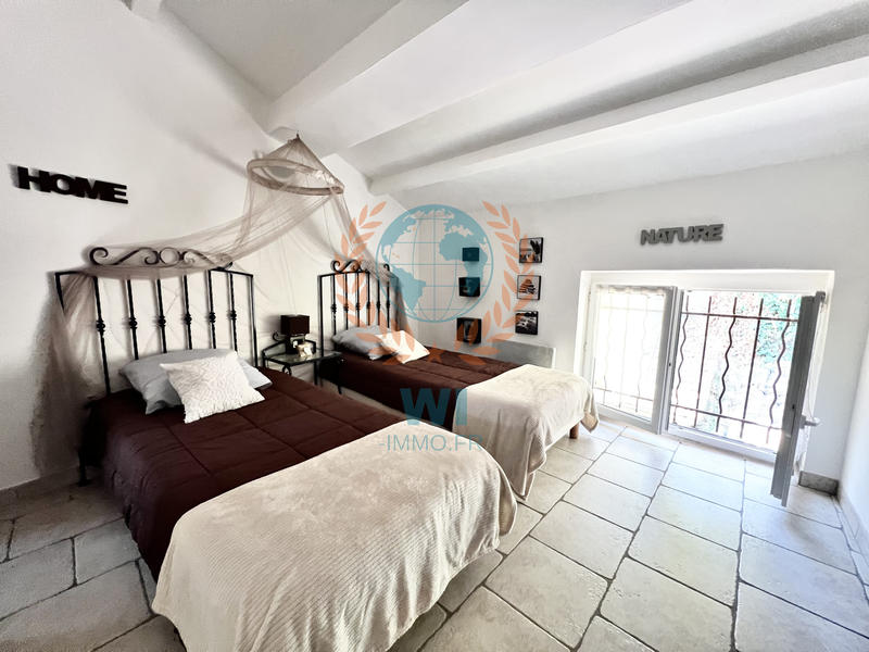 Maison de village - 90 m² - 5 pièces