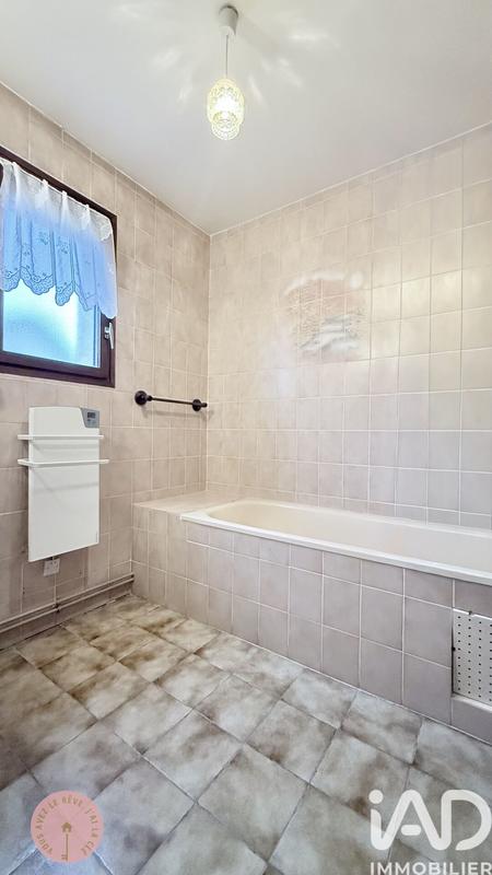 Maison - 97 m² - 5 pièces