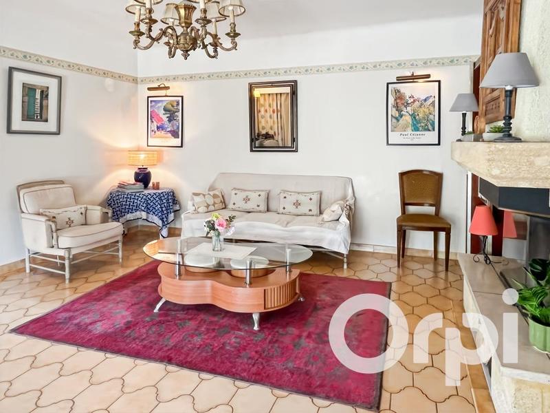 Maison - 140 m² - 4 pièces