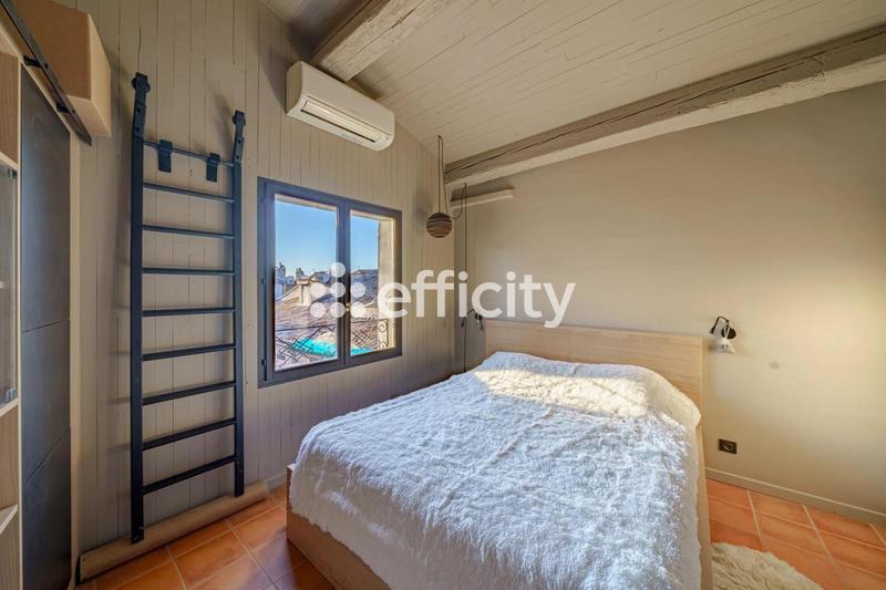 Appartement - 110 m² - 4 pièces