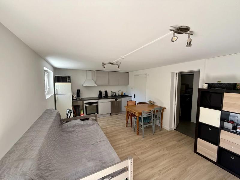 Maison - 161 m² - 8 pièces