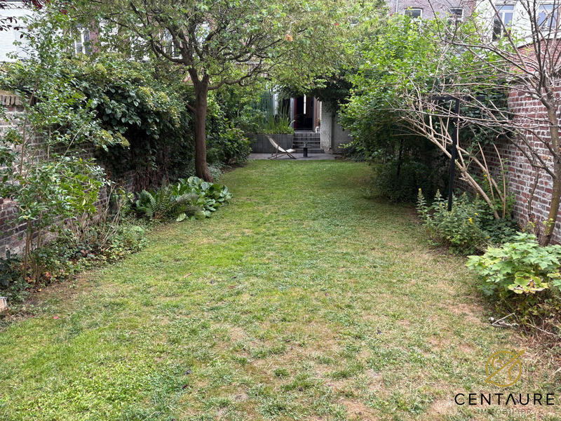 Maison ancienne - 177 m² - 6 pièces