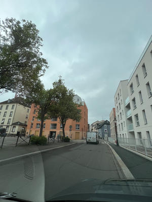 Local commercial - 70 m² - 1 pièce