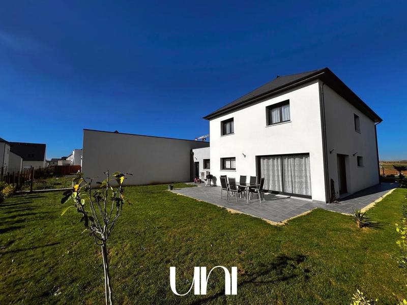 Maison - 148 m² - 6 pièces