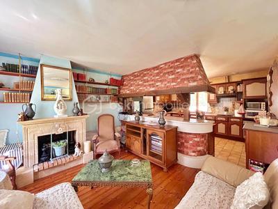 Maison de village - 96 m² - 5 pièces