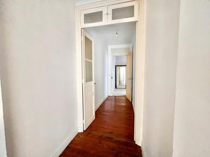 Appartement - 60 m² - 2 pièces