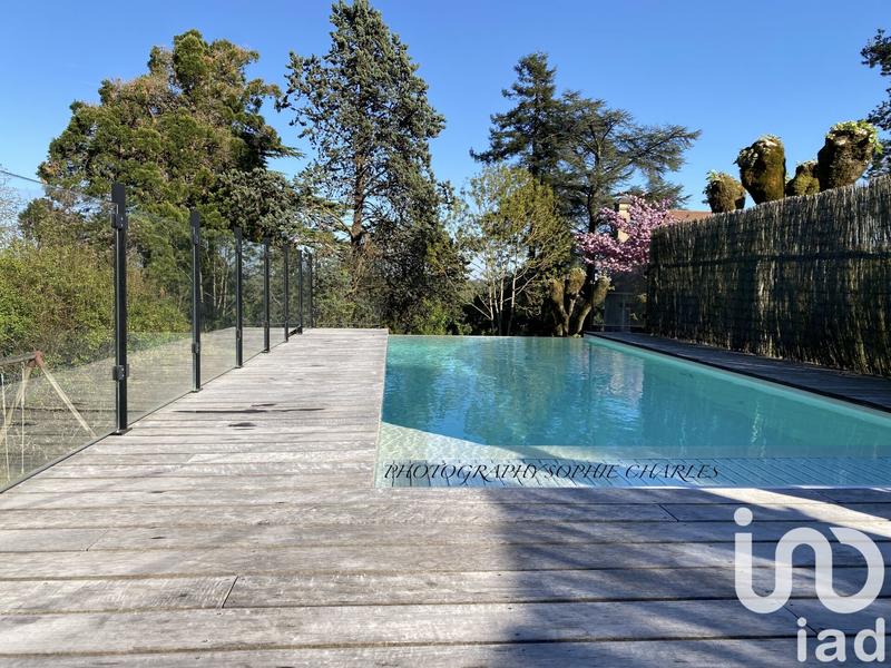 Maison - 168 m² - 7 pièces