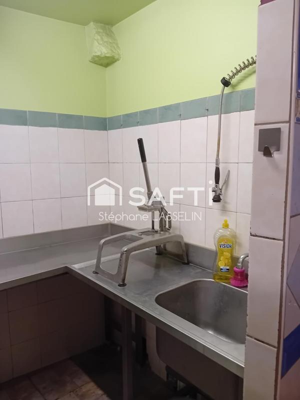 Maison - 310 m² - 8 pièces