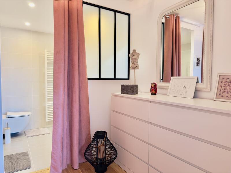 Appartement - 97 m² - 3 pièces