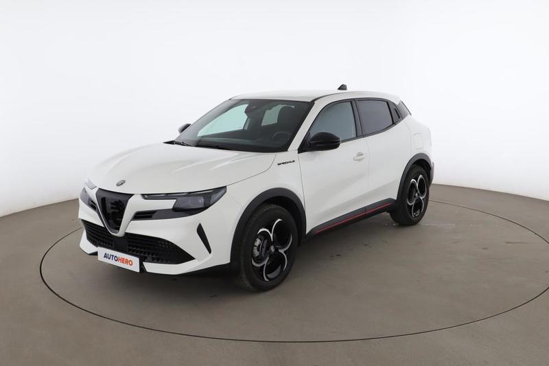 Alfa Romeo Junior 1.2 Ibrida Speciale Dct6 136 ch