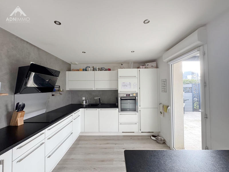 Maison - 131 m² - 5 pièces