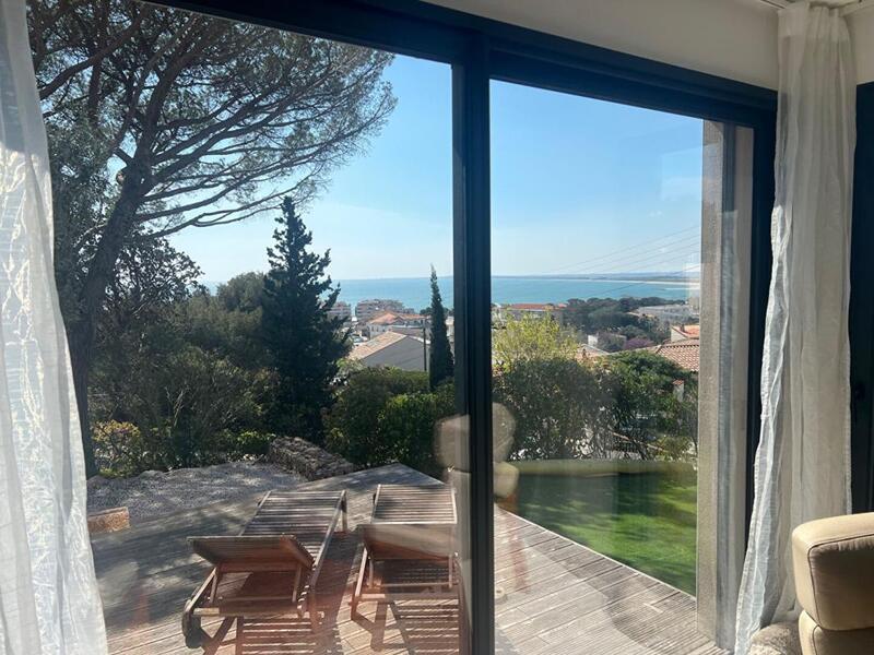 Villa - 200 m² - 5 pièces