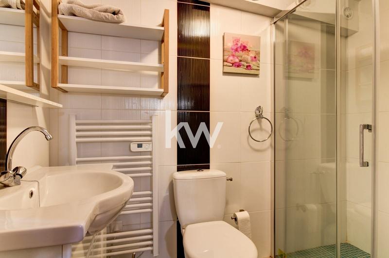 Maison - 155 m² - 9 pièces