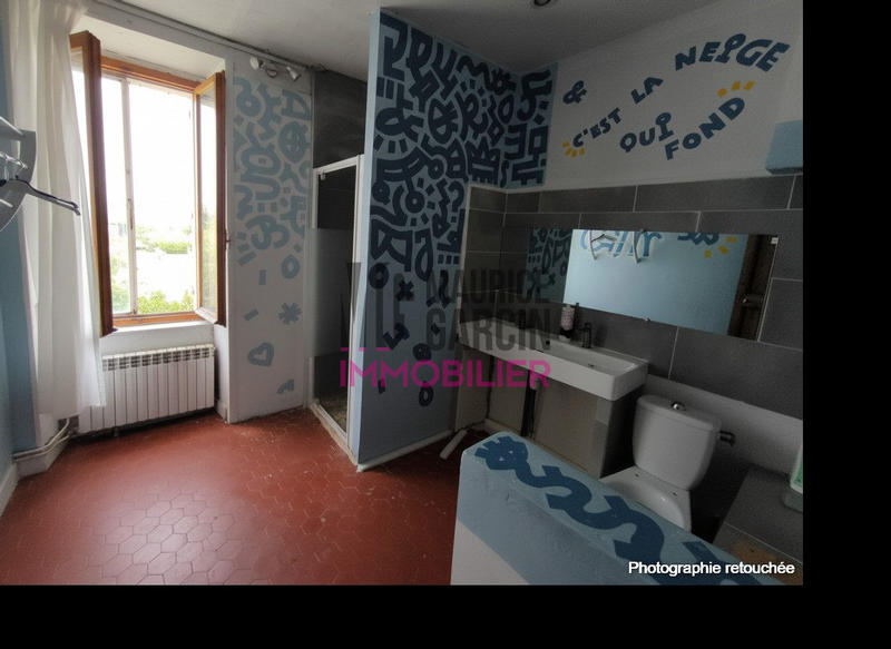 Maison - 93 m² - 4 pièces