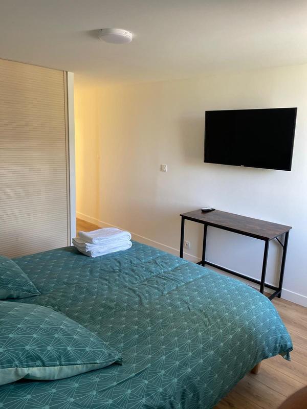 Maison - 265 m² - 9 pièces