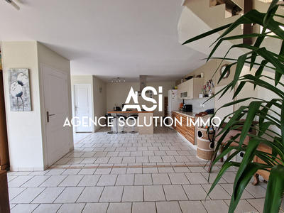 Maison - 166 m² - 6 pièces