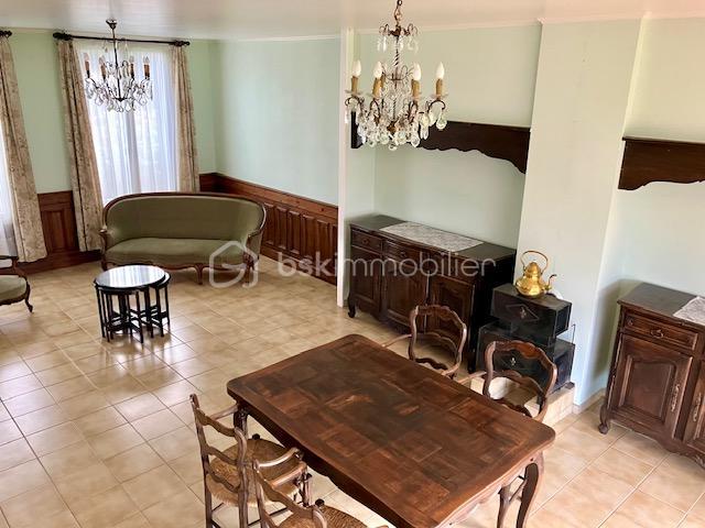 Demeure - 158 m² - 6 pièces